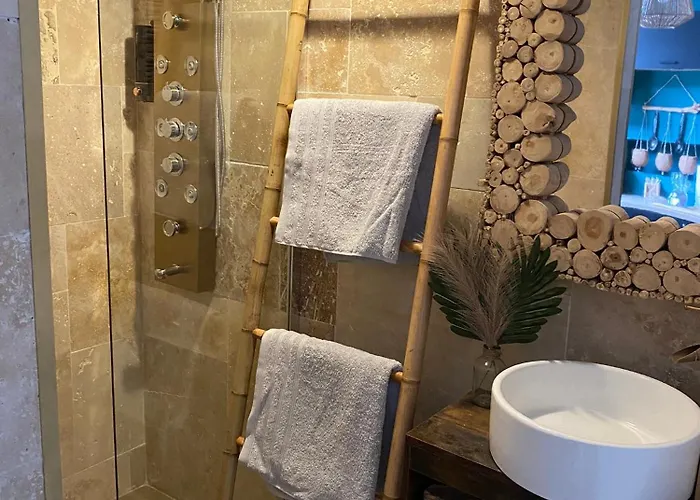 Nosy Komba Hébergement de vacances