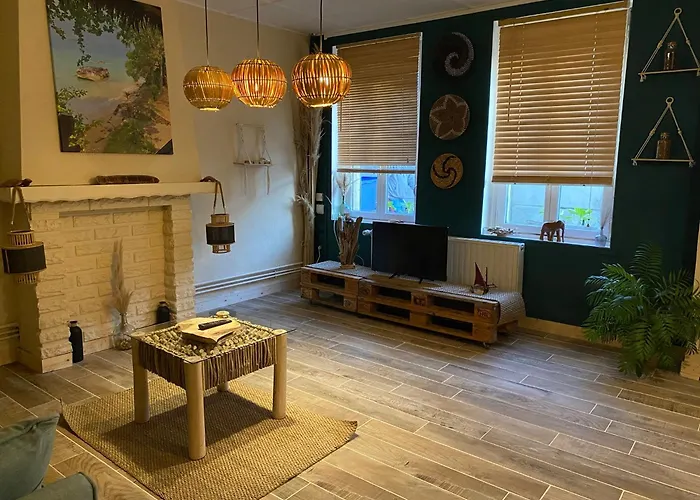 Nosy Komba Hébergement de vacances *